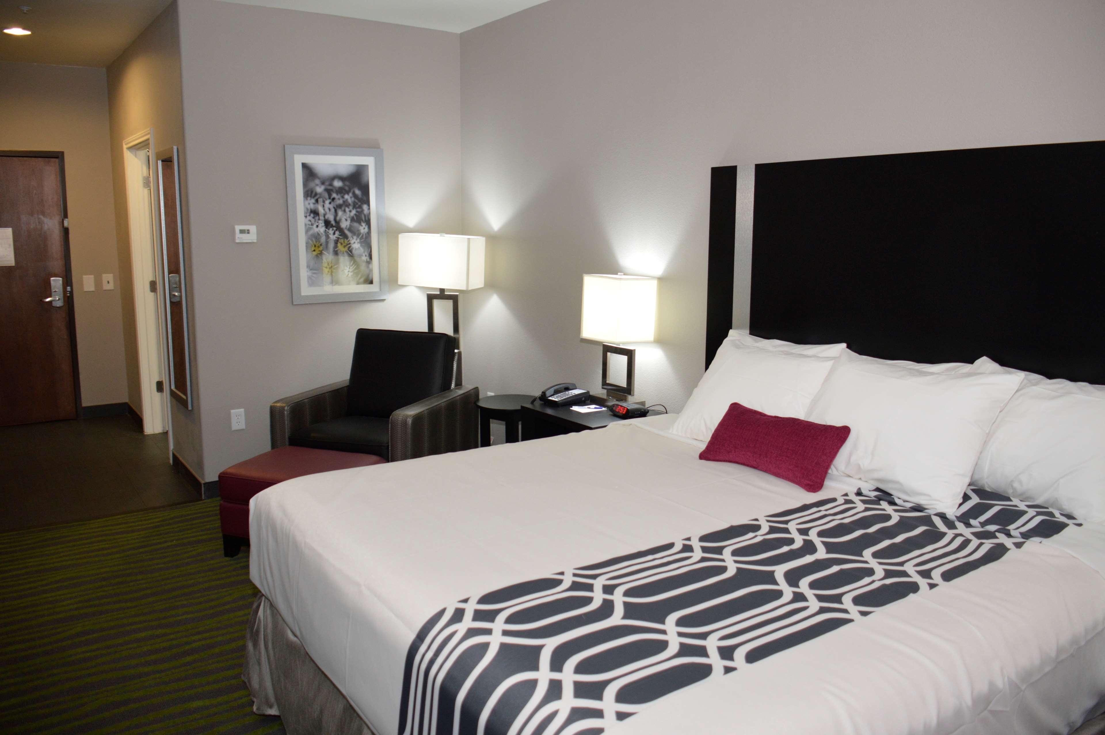 Best Western Plus Dilley Inn & Suites Eksteriør bilde