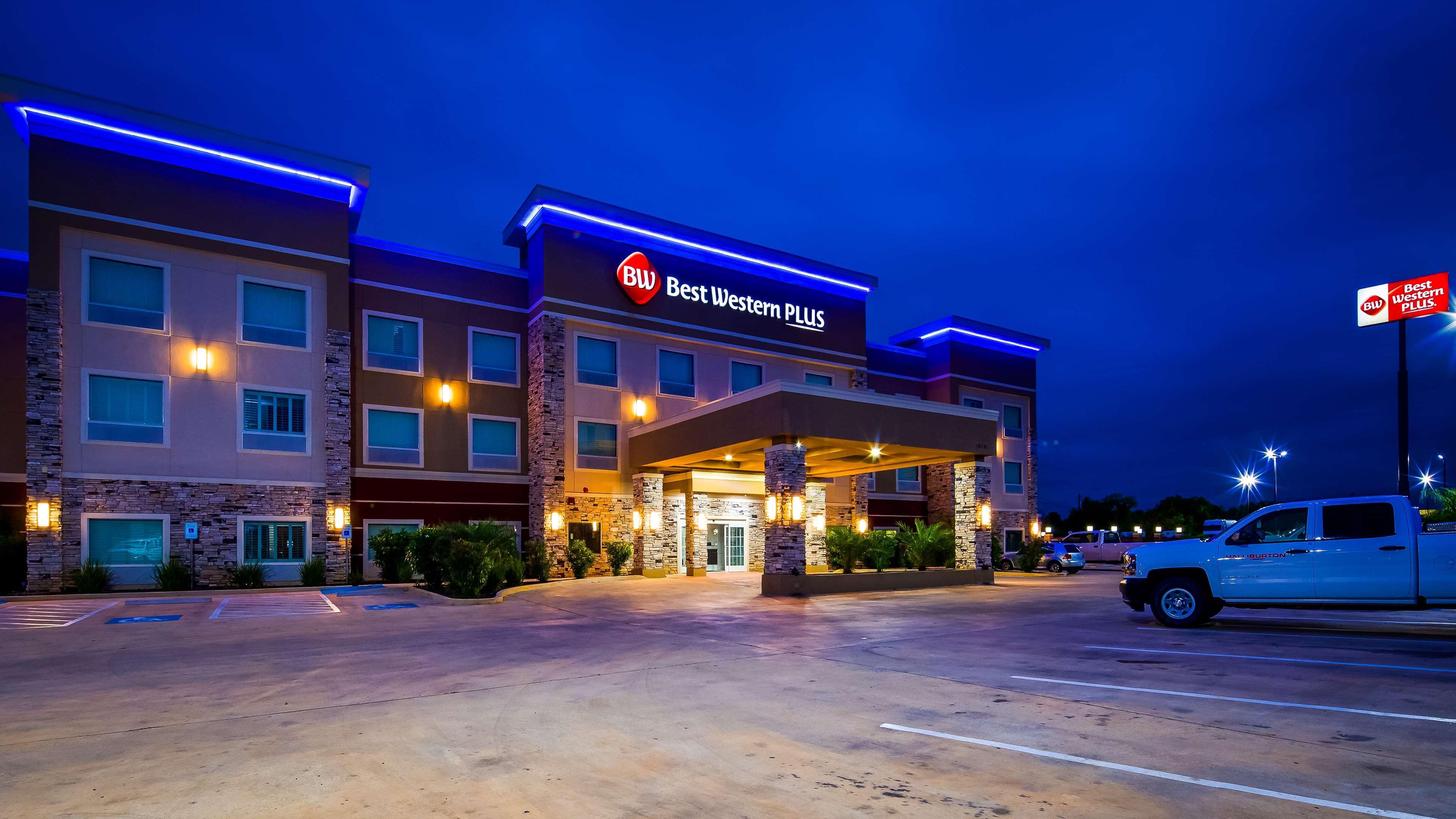 Best Western Plus Dilley Inn & Suites Eksteriør bilde